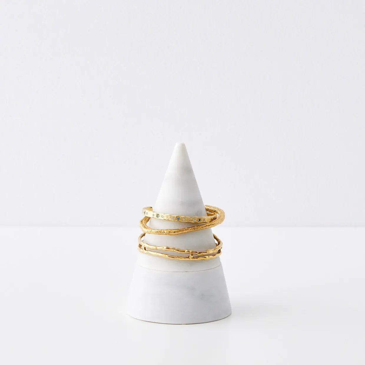 Cornetto Marble Jewellery Stand - GigiandTom