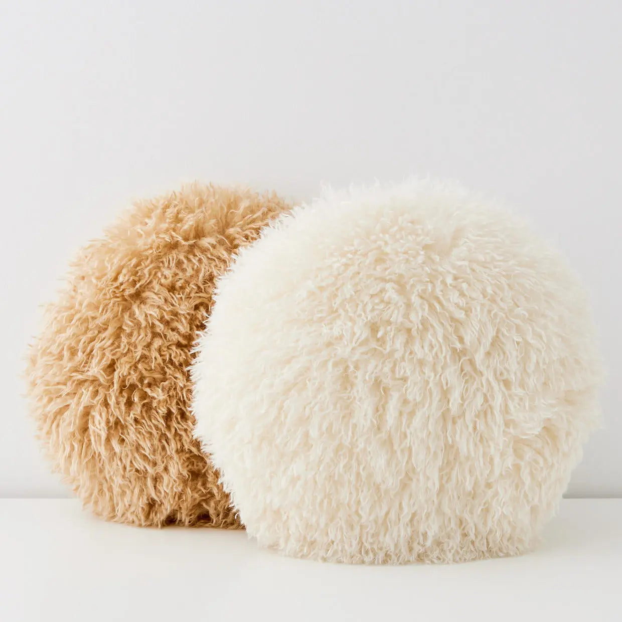 Carmela Faux Fur Circular Accent Cushion Ivory - GigiandTom