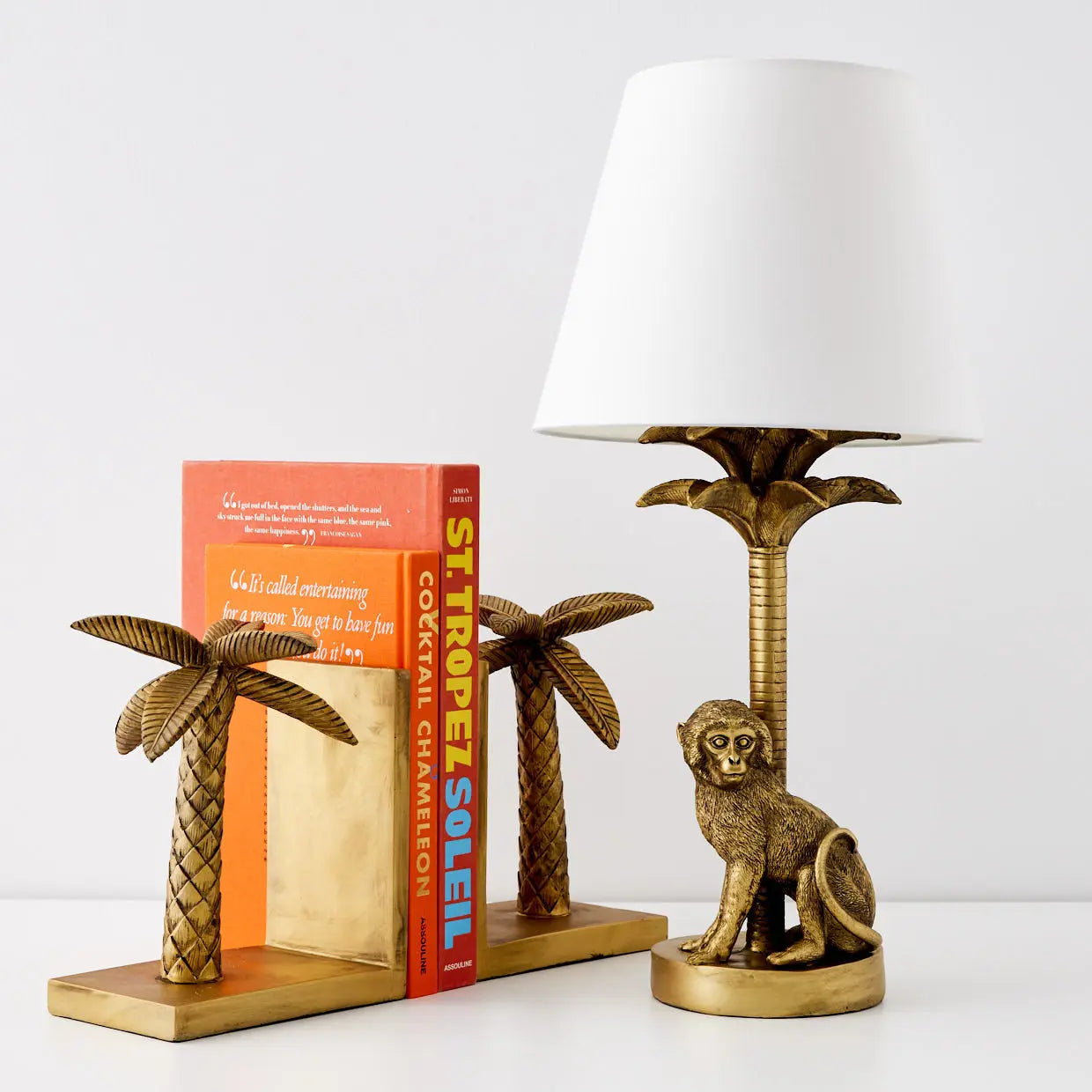 Charlie Chimp Resin Table Lamp Gold - GigiandTom