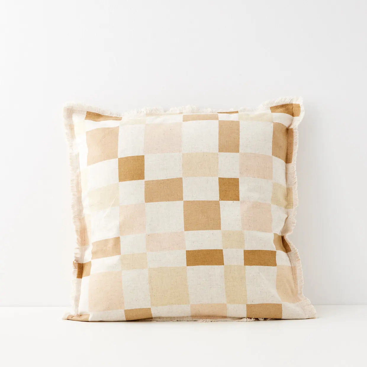Checkered Fringed Cushion with Insert Beige - GigiandTom