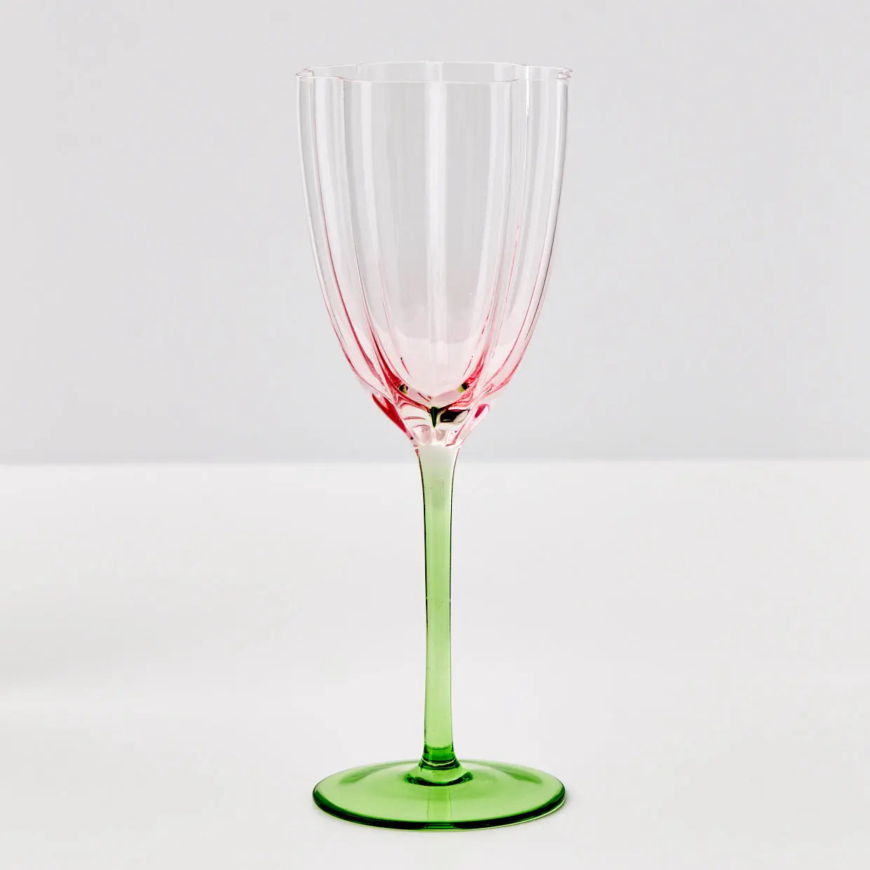 Coloured Bloom Wine Glass Pink - GigiandTom