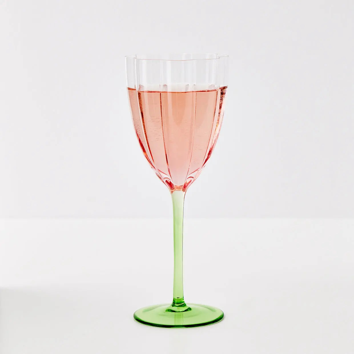 Coloured Bloom Wine Glass Pink - GigiandTom