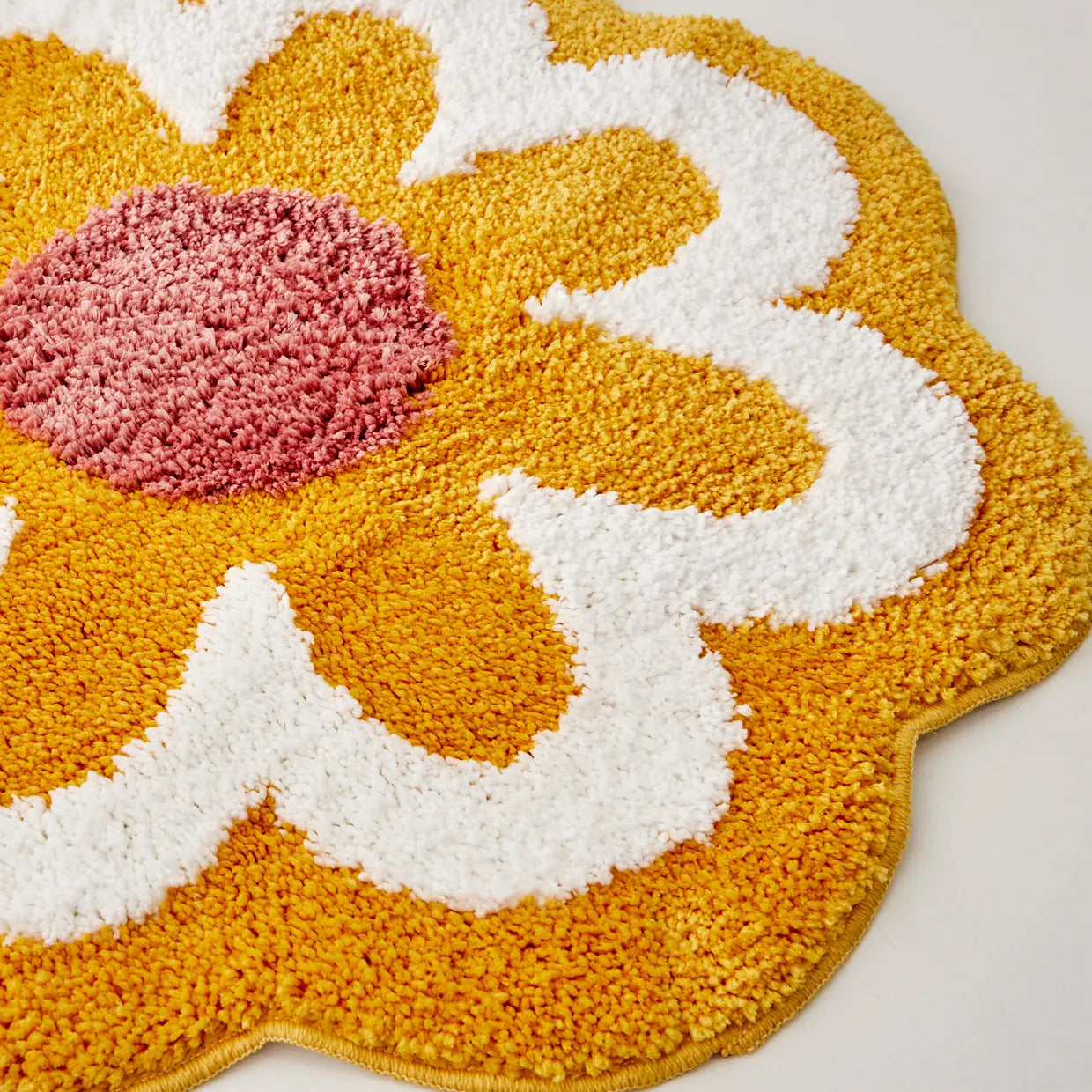 Flower Bath Mat Yellow - GigiandTom