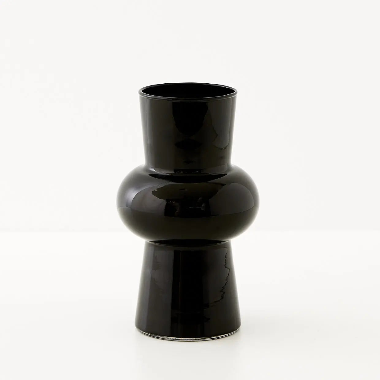 Coloured Glass Vase Black - GigiandTom