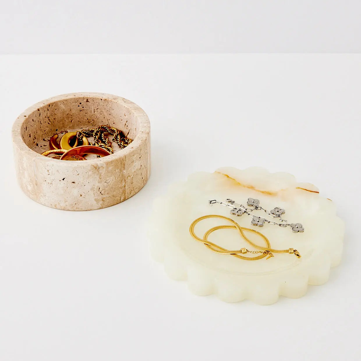 Marble Scallop Decorative Tray Beige - GigiandTom