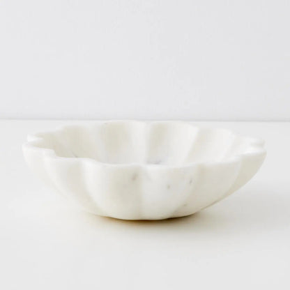 Petal Scallop Marble Decorative Bowl - GigiandTom
