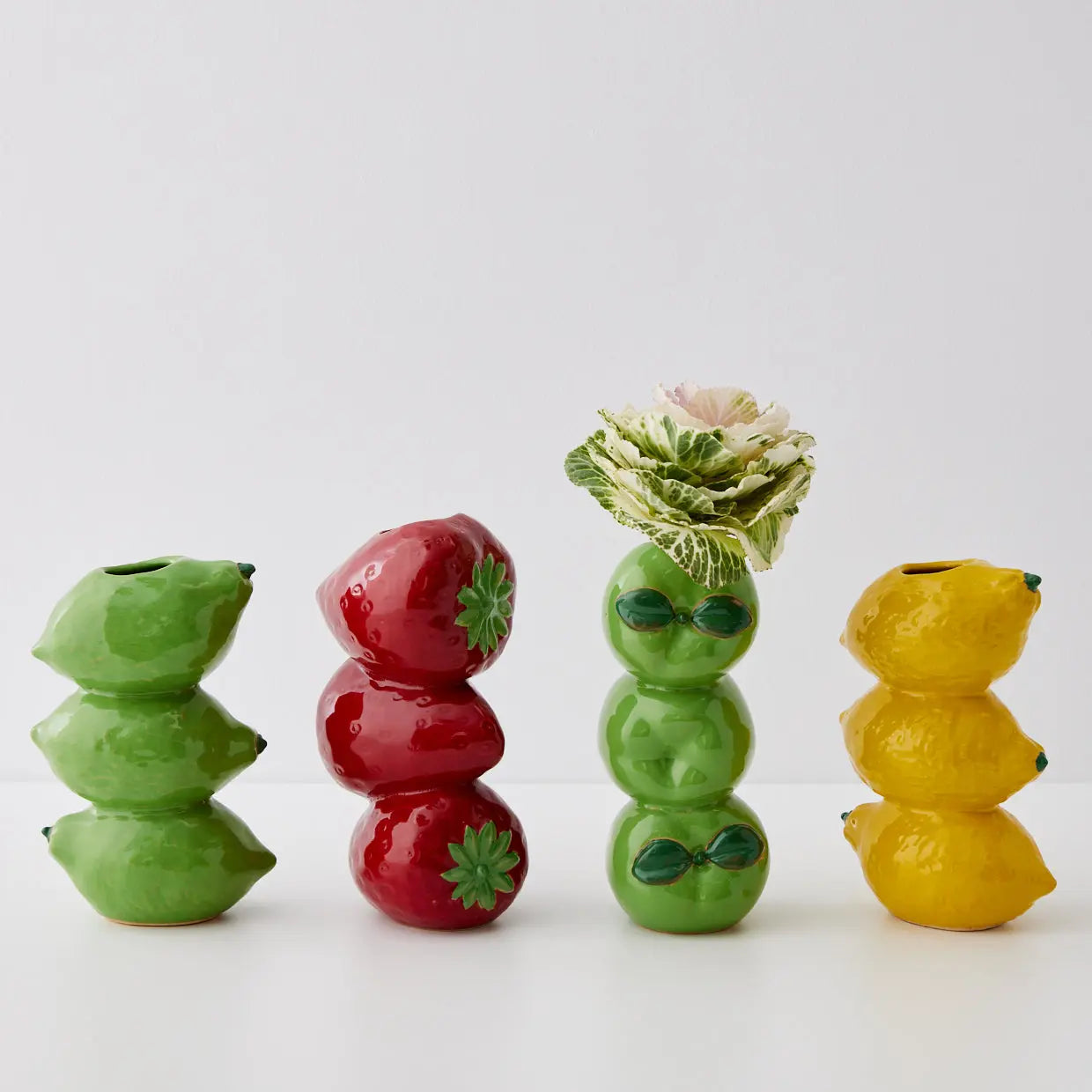 Stacked Apple Ceramic Vase - GigiandTom