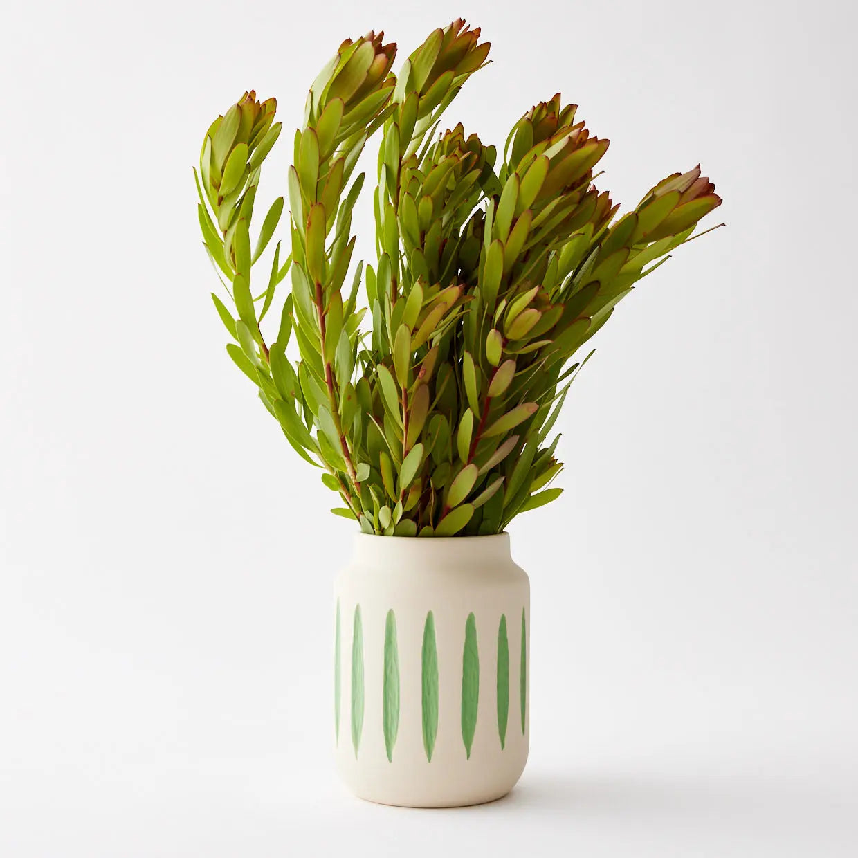 Sweet Pea Ceramic Vase - GigiandTom