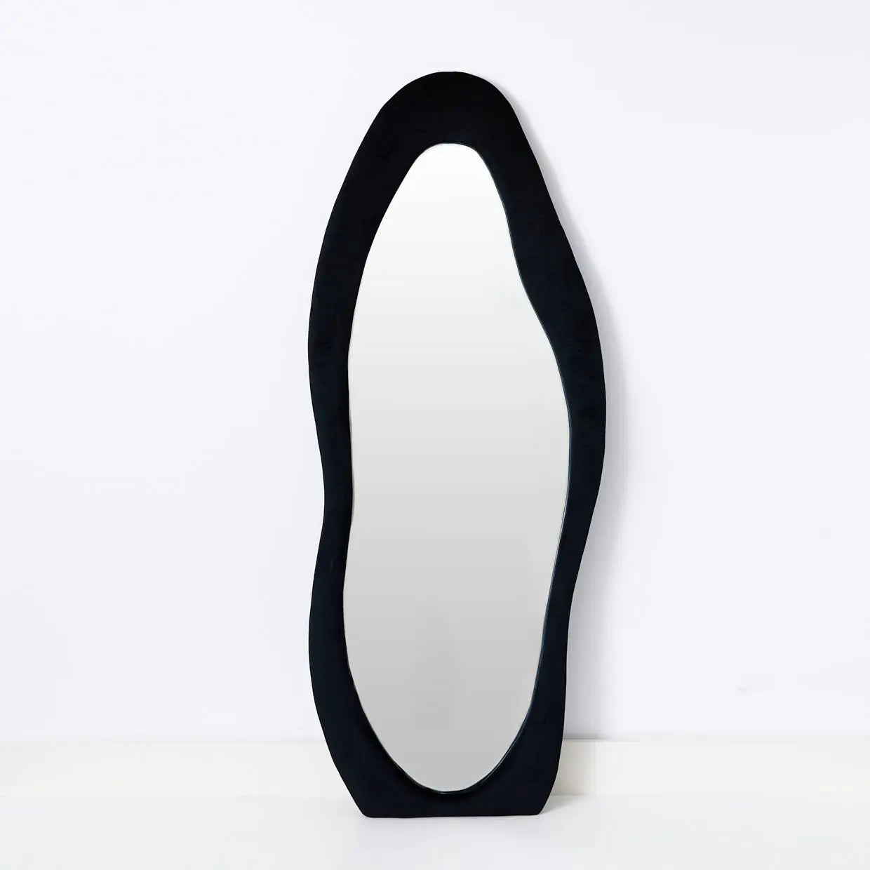 Asymmetrical Wavy Velvet Full Length Mirror Black - GigiandTom