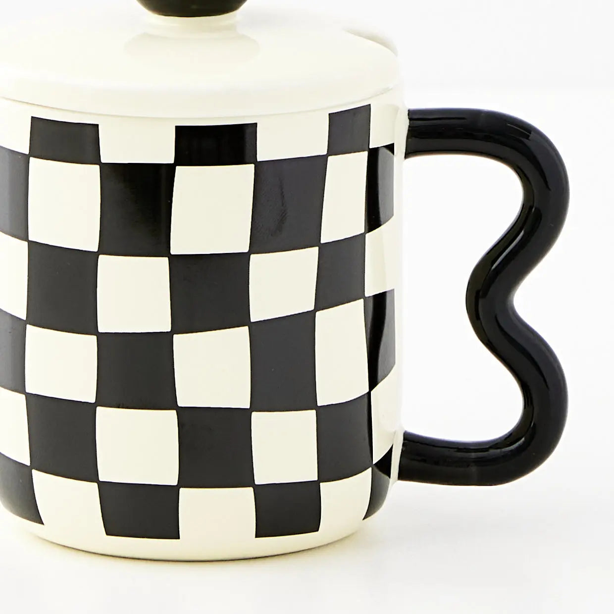 Check Ceramic Mug Black/White - GigiandTom